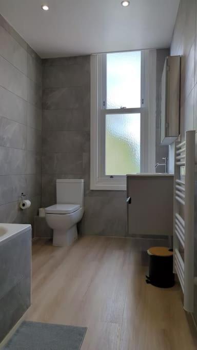 Entire Home In York City エクステリア 写真